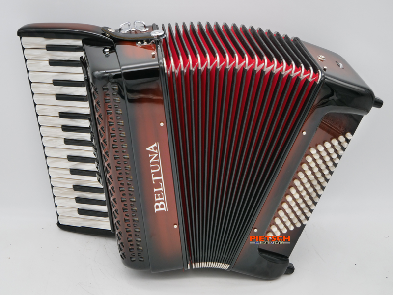 Beltuna – Studio III 30 / 72